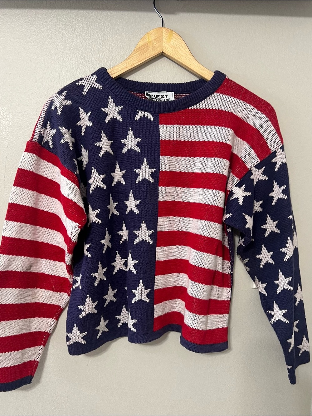 Vintage Next Issue USA Flag Cropped Sweater S M 100% Cotton Made in USA